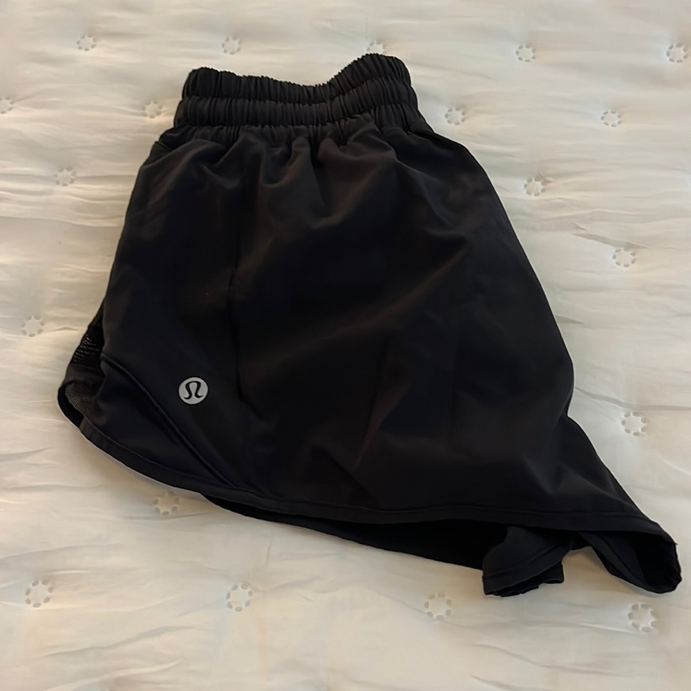 Lululemon hotty hot shorts